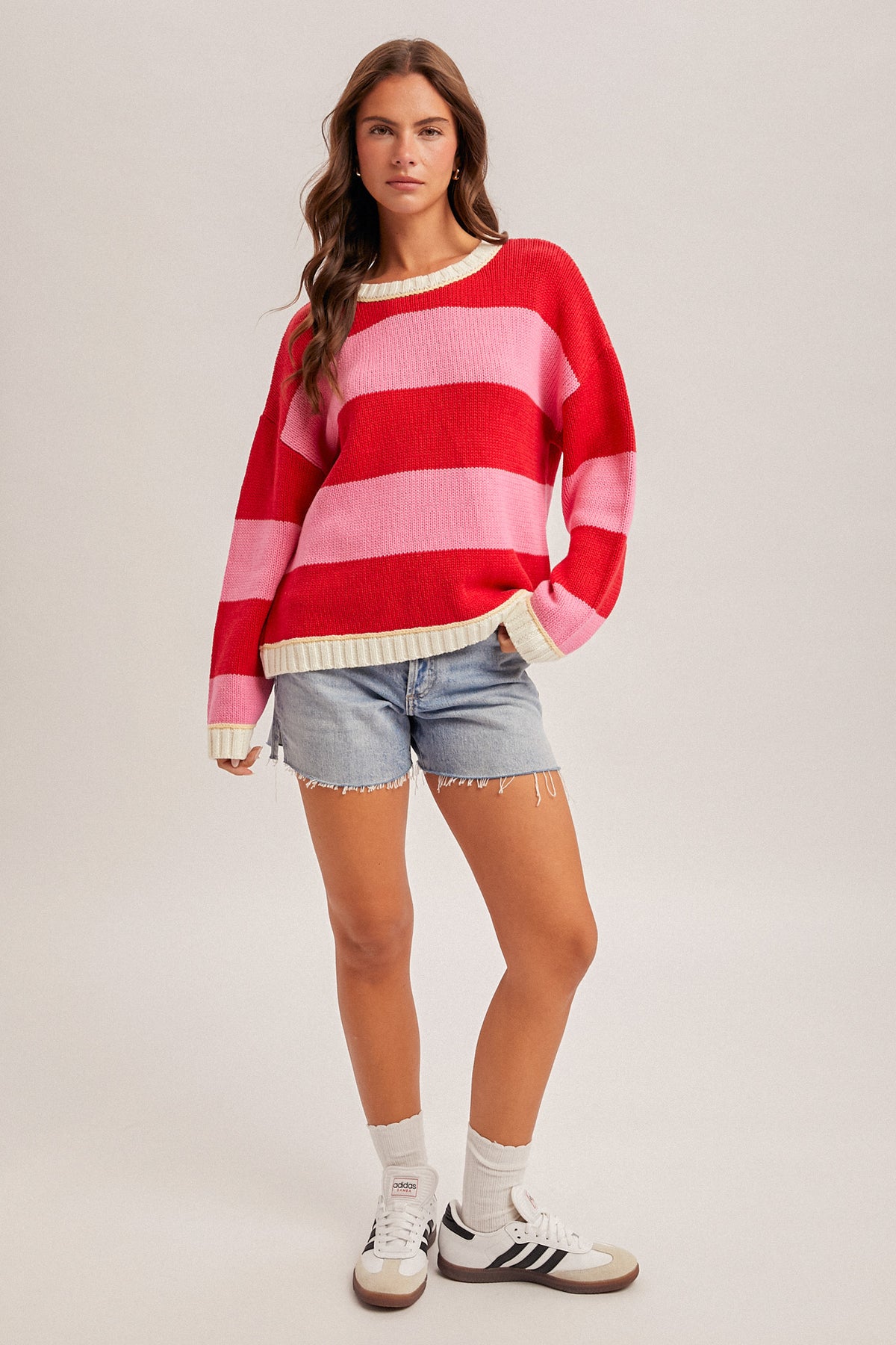 Crew Neckline Fit Pullover Sweater