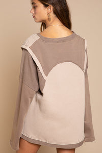 Relaxed V-Neck LS Top